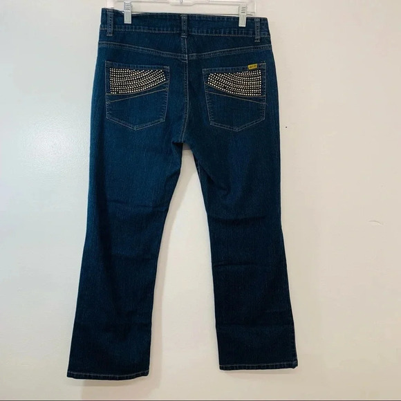 Bill Blass Womans Jeans 8 P Stretch Boot Blue Dark Wash Bead Detail Pocket i10 - Picture 1 of 11